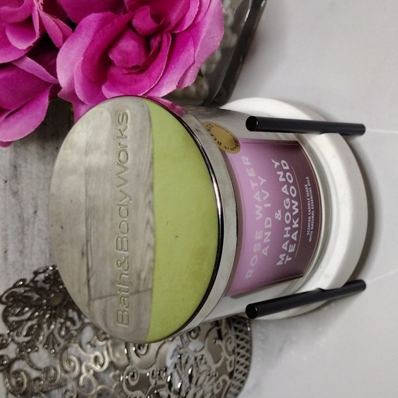 Bath & Body Works Blends Rose Water & Ivy + Mahogany Teakwood 3 Wick Candle NWT - Picture 2 of 6
